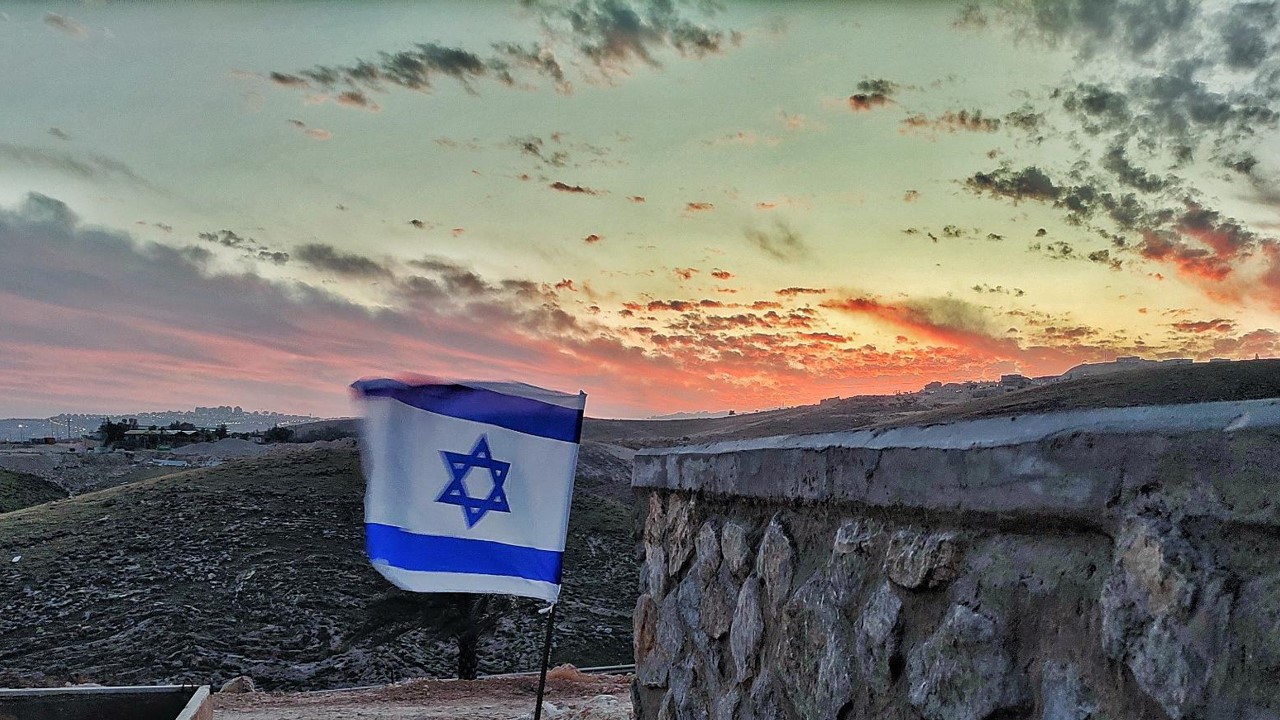 Securing the Jewish Inheritance - The Barking Fox