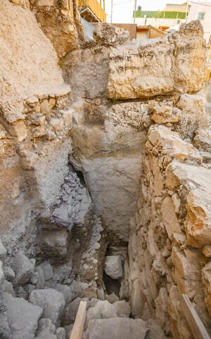 Jerusalem’s Moat - The Kingdom Network