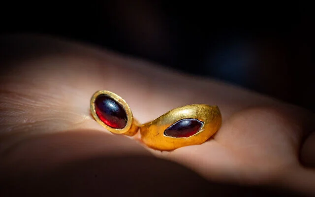 2300 Year Discovery Has a Ring To It - The Kingdom Network